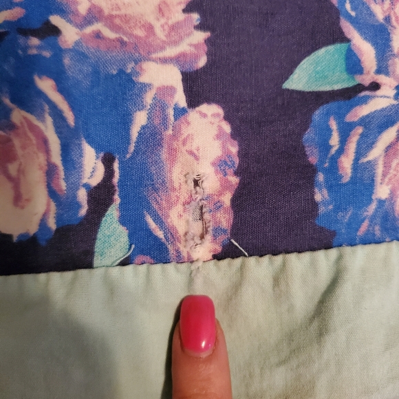 PINK VS body pillow cover - Picture 4 of 4